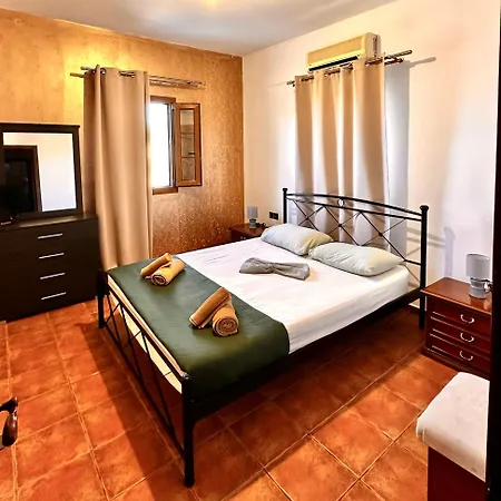 Aegean Breeze Apartment *